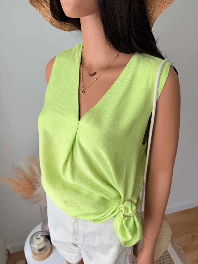 33D73781-17C1-4B84-8C37-E6D298F59640_1_105_c limonkowa-bluzka-oversize-z-dekoltem-v-primark