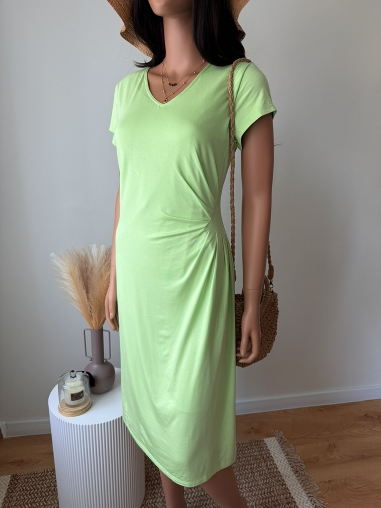 sukienka-midi-limonkowa-z-marszczeniem-elegancka-casual-kettlewell